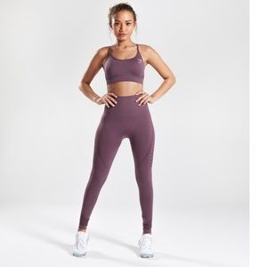 Purple seamless leggings